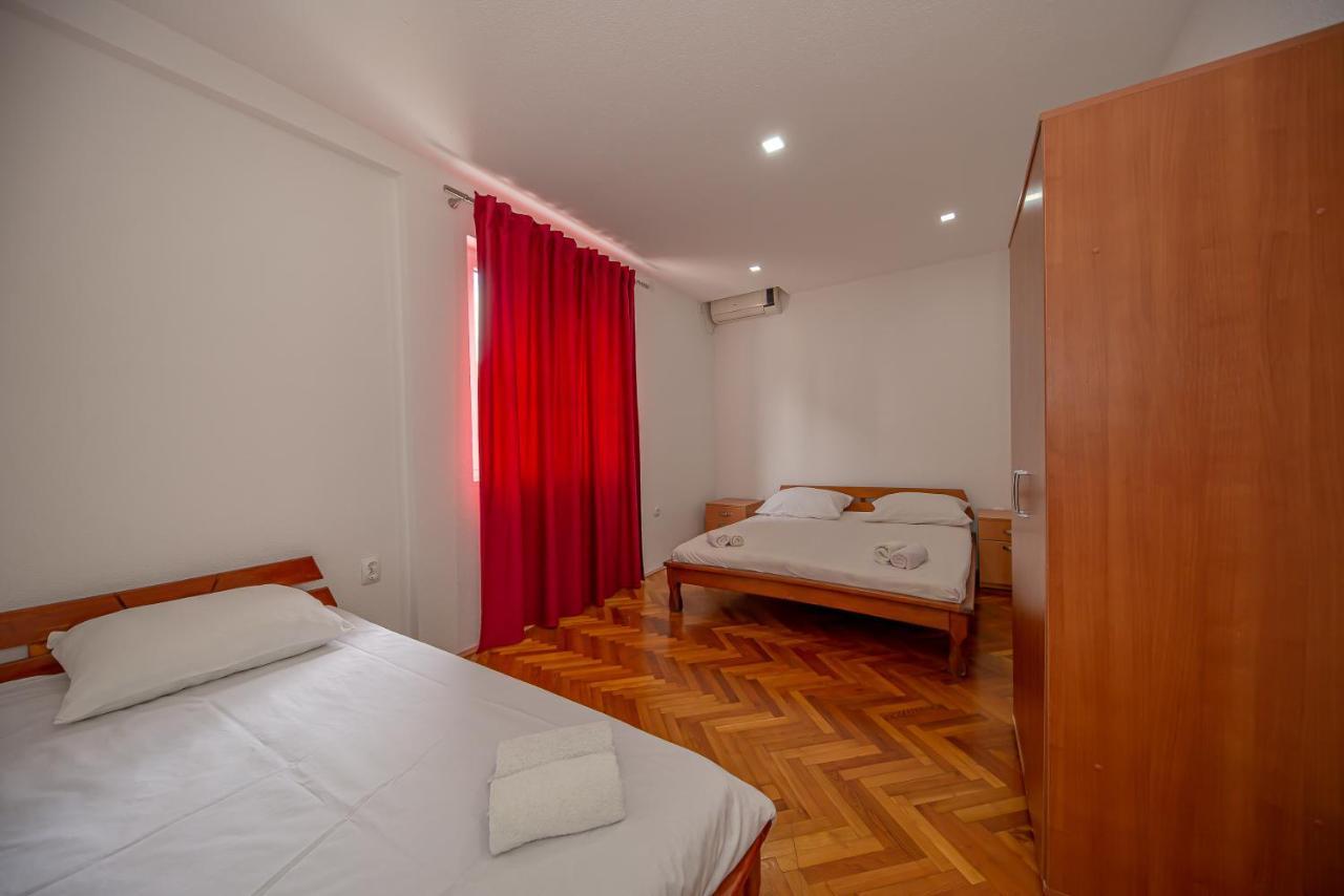 Apartment Marcic บาร์ ภายนอก รูปภาพ