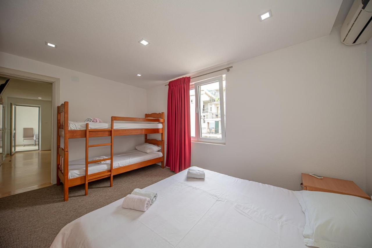 Apartment Marcic บาร์ ภายนอก รูปภาพ